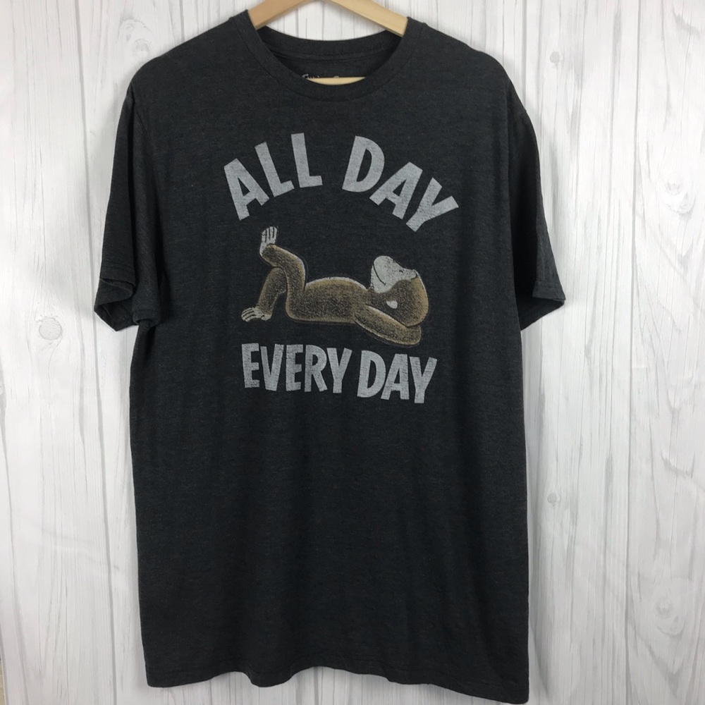 Curious George T Shirt Size Large Men Gray